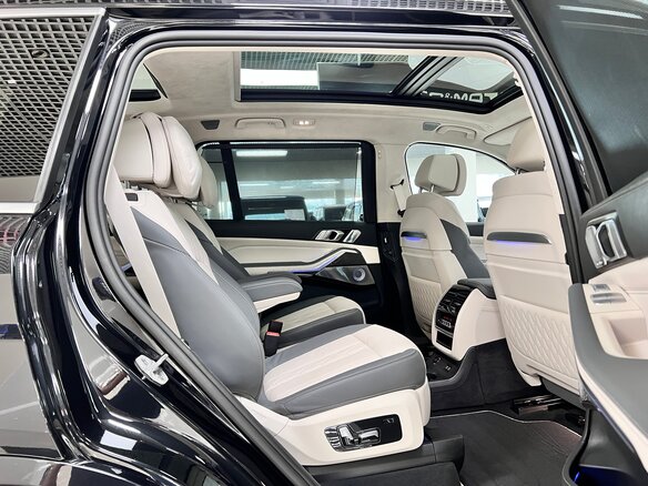 2025 BMW X7 40d I (G07) Рестайлинг, чёрный, 15499000 рублей - вид 35