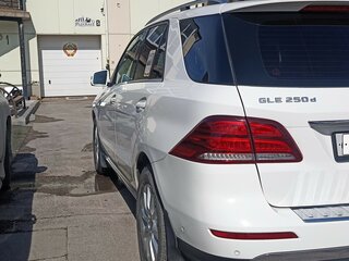 2018 Mercedes-Benz GLE 250 d I (W166), белый, 3870021 рублей, вид 2