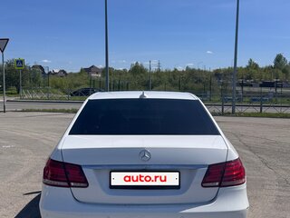 2014 Mercedes-Benz E-Класс 200 IV (W212, S212, C207) Рестайлинг, белый, 2000000 рублей, вид 2