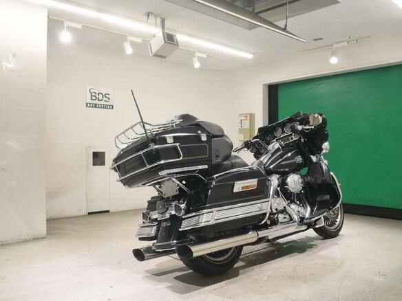 2008 Harley-Davidson Electra Glide, чёрный - вид 4