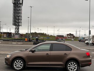 2013 Volkswagen Jetta VI, коричневый, 850000 рублей, вид 4