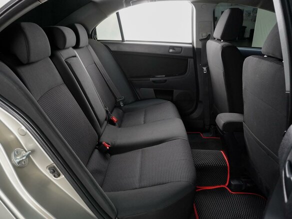 2011 Mitsubishi Lancer X Рестайлинг, бежевый, 461000 рублей - вид 6