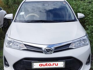 2017 Toyota Corolla Fielder XI (E160, E170) Рестайлинг 2, белый, 1300000 рублей, вид 2