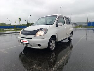 1999 Toyota FunCargo, белый, 348000 рублей, вид 1