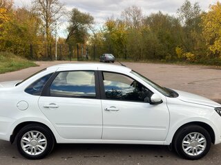 2024 Lada (ВАЗ) Granta I Рестайлинг, белый, 720000 рублей, вид 4