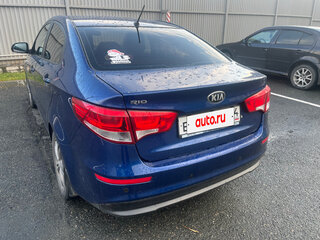 2015 Kia Rio III Рестайлинг, синий, 1160000 рублей, вид 3