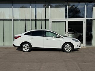 2015 Ford Focus III, белый, 825000 рублей, вид 4