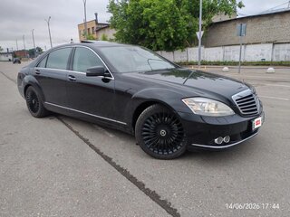 2010 Mercedes-Benz S-Класс 350 V (W221) Рестайлинг, чёрный, 1680000 рублей, вид 4