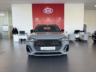 2026 Audi Q3 35 TFSI II (F3), серый, 3949000 рублей, вид 2