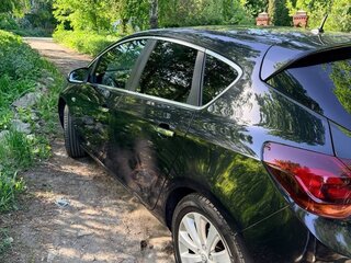 2012 Opel Astra J Рестайлинг, чёрный, 730000 рублей, вид 3