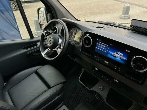 2025 Mercedes-Benz Sprinter, чёрный, 24981660 рублей - вид 7