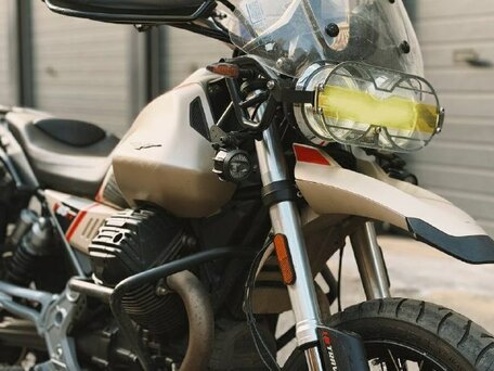 2020 Moto Guzzi V85 TT, бежевый, 800000 рублей, вид 3