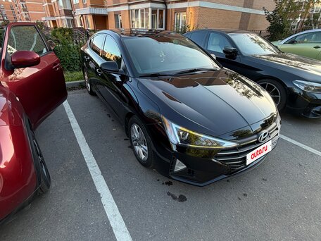 2019 Hyundai Elantra VI (AD) Рестайлинг, чёрный, 1400000 рублей, вид 2