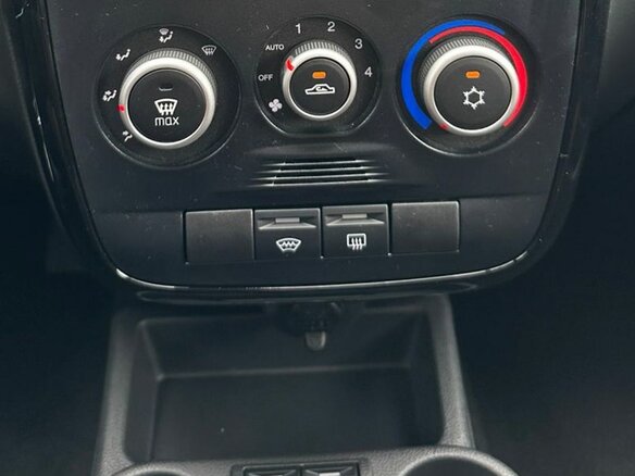 2026 Lada (ВАЗ) Granta Sport I Рестайлинг, чёрный, 1582000 рублей - вид 21