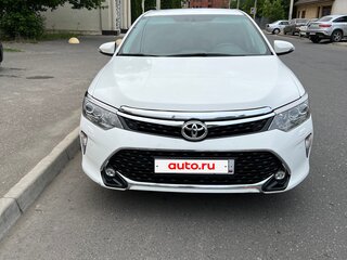 2018 Toyota Camry VII (XV50) Рестайлинг 2, белый, 2050000 рублей, вид 5