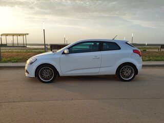 2011 Kia Ceed I Рестайлинг, белый, 850000 рублей, вид 1