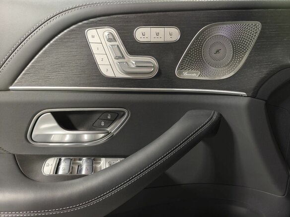 2025 Mercedes-Benz GLE 450 d II (V167) Рестайлинг, серый, 14300000 рублей - вид 5