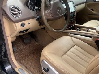 2005 Mercedes-Benz M-Класс 280 II (W164), чёрный, 1540000 рублей, вид 4