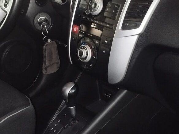 2014 Kia Venga I, коричневый, 1150000 рублей - вид 3