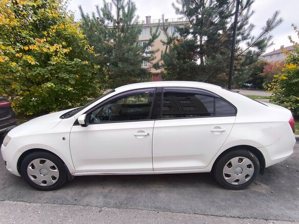 2014 Skoda Rapid I, белый, 735000 рублей - вид 5