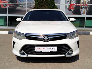2013 Toyota Camry VII (XV50), белый, 1490000 рублей, вид 2