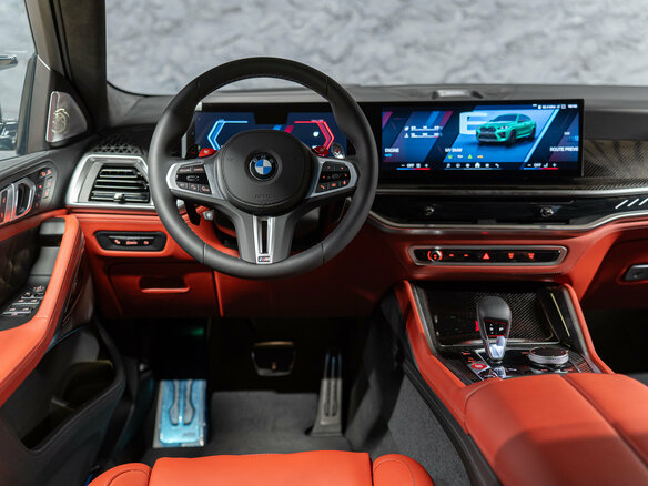 2026 BMW X6 M Competition III (F96) Рестайлинг, зелёный - вид 13