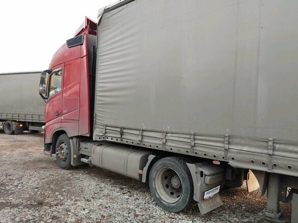 2016 Volvo FH, красный, 5831000 рублей - вид 3