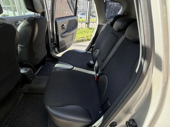 2012 Nissan Note I Рестайлинг, серебристый, 750000 рублей - вид 11