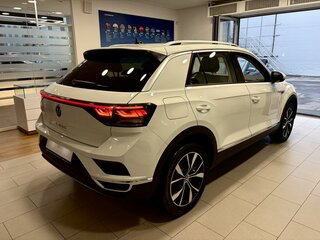 2025 Volkswagen T-Roc I (China Market) Рестайлинг, белый, 3290000 рублей, вид 4