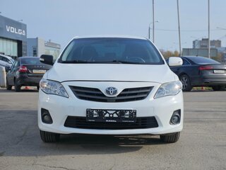 2012 Toyota Corolla X (E140, E150) Рестайлинг, белый, 915000 рублей, вид 2