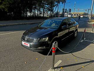 2019 Skoda Octavia III (A7) Рестайлинг, чёрный, 1800000 рублей, вид 1