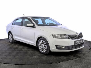 2018 Skoda Rapid I Рестайлинг, белый, 1150000 рублей, вид 3