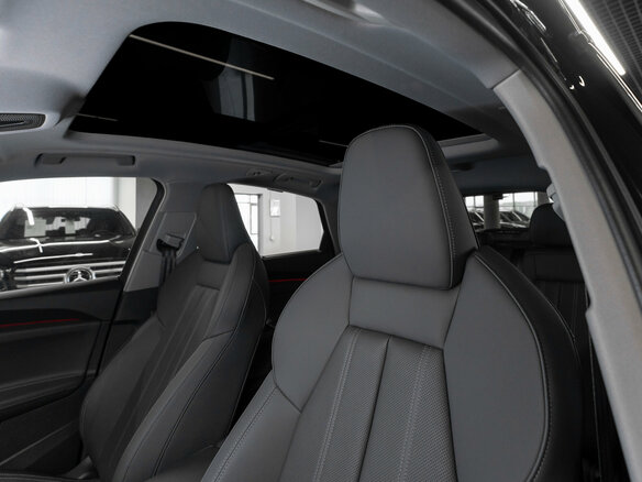 2026 Audi Q5 Sportback TFSI quattro S tronic II (GU), чёрный, 7950000 рублей - вид 9