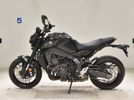 2023 Yamaha MT-09 (FZ-09), чёрный, 1177000 рублей, вид 1