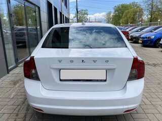 2011 Volvo S40 II Рестайлинг, белый, 730000 рублей, вид 3