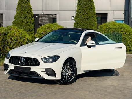 2020 Mercedes-Benz E-Класс 450 V (W213, S213, C238) Рестайлинг, белый, 5990000 рублей, вид 2