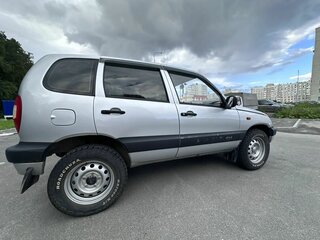 2007 Chevrolet Niva I, серебристый, 395000 рублей, вид 2