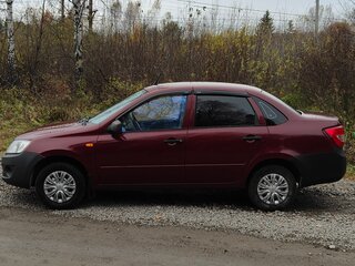 2013 Lada (ВАЗ) Granta I, красный, 250000 рублей, вид 1