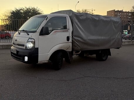 2013 Kia Bongo, белый, 850000 рублей, вид 4