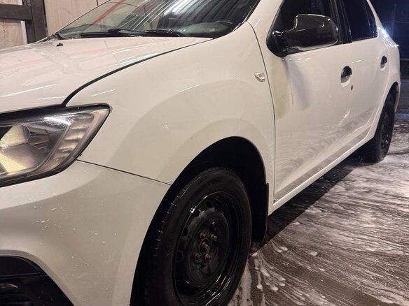 2019 Renault Logan II Рестайлинг, белый, 650000 рублей - вид 4