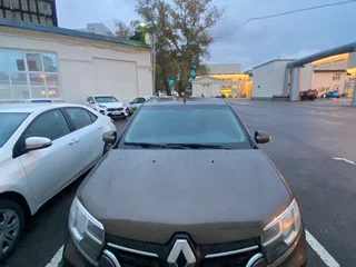 2021 Renault Logan Stepway II Рестайлинг, коричневый, 675000 рублей, вид 2