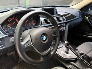 2017 BMW 3 серии 320i VI (F3x) Рестайлинг, чёрный, 2500000 рублей, вид 5