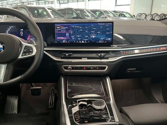 2025 BMW X6 40d III (G06) Рестайлинг, серый, 12500000 рублей - вид 8