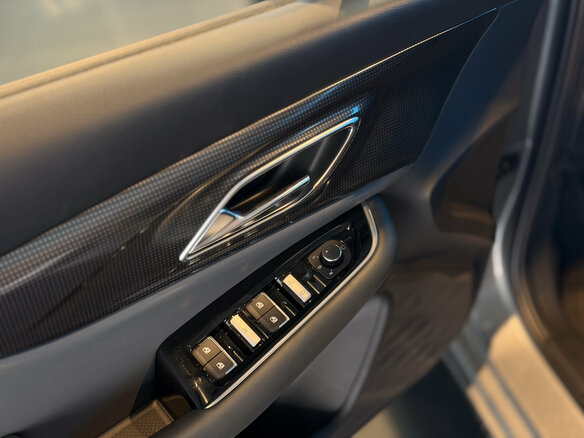 2025 BAIC U5 Plus, серый, 2300000 рублей - вид 12