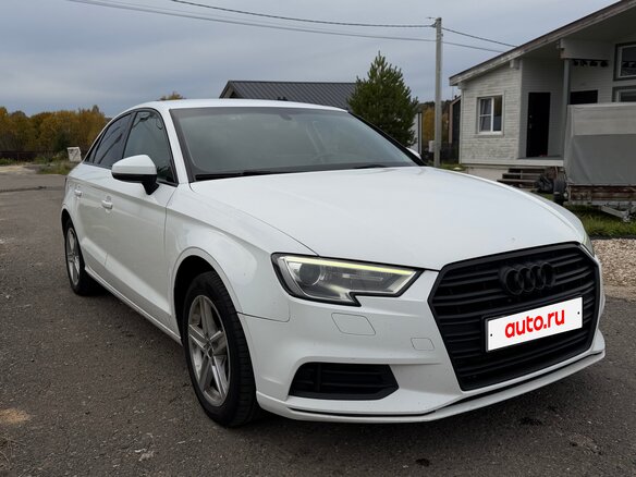 2018 Audi A3 III (8V) Рестайлинг, белый, 1350000 рублей - вид 2