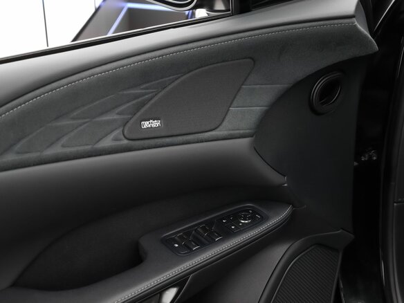2023 Lexus RX 500h V, чёрный, 9800000 рублей - вид 18