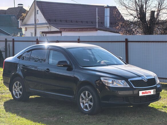 2010 Skoda Octavia II (A5) Рестайлинг, чёрный, 580000 рублей - вид 1