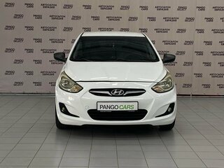 2012 Hyundai Solaris I, белый, 570000 рублей, вид 2