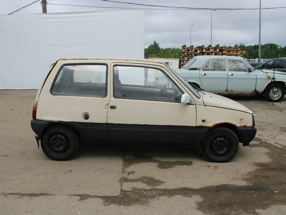 1999 Lada (ВАЗ) 1111 Ока КамАЗ, бежевый - вид 5