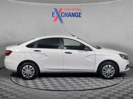 2017 Lada (ВАЗ) Vesta I, белый, 572000 рублей, вид 3